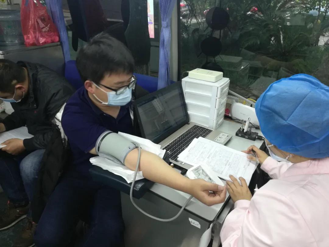 爱心献血,温暖中国,星空·官方端在线登入在行动!